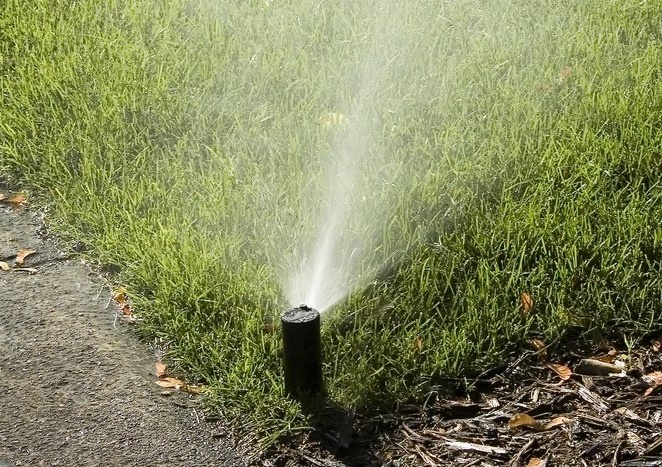 lawn sprinkler head