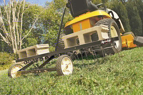 Aerating vs. Dethatching: Which is Better for Your Lawn?