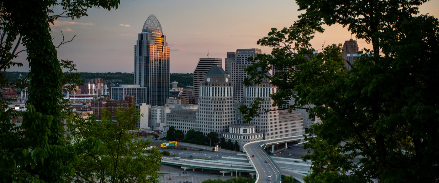 Oasis Turf & Tree Serves Cincinnati Dayton OH & N. Kentucky