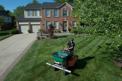 Nice lawn in Dayton, OH getting lawn care application